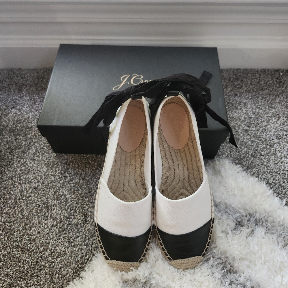 Brand New J. Crew Canvas Espadrille Flats in black and white size 6.5